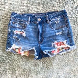 American eagle shorts, floral detail pocket, size 12 fit smaller8/10